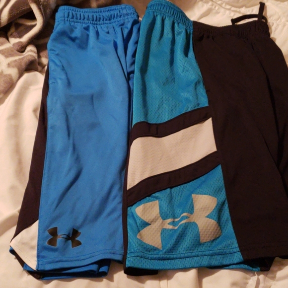 Bundle of Under Armour youth boys shorts - Picture 5 of 7